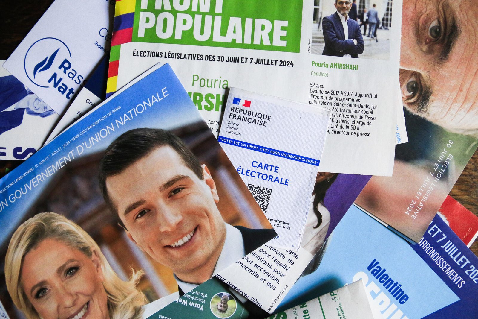 فرنسا.. اليمين المتطرف يتصدر نتائج الانتخابات التشريعية