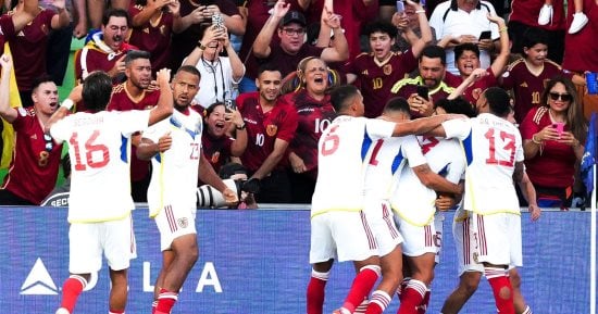 رياضة – فنزويلا يصعق جامايكا 3-0 ويضع الإكوادور في وجه الأرجنتين بربع نهائى كوبا أمريكا