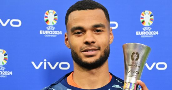 رياضة – جاكبو يتوج بجائزة أفضل لاعب فى مباراة رومانيا ضد هولندا بأمم أوروبا