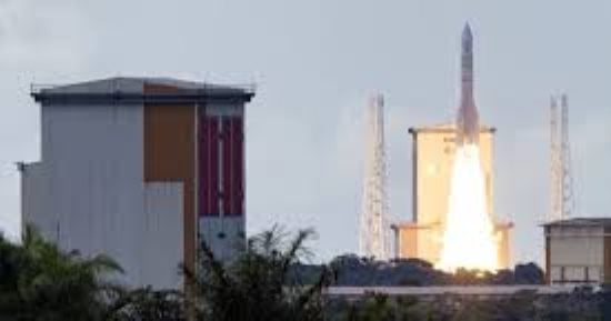 تكنولوجيا  – وكالة الفضاء الأوروبية تعلن نجاح رحلة مركبة الفضاء “آريان 6” الأولى