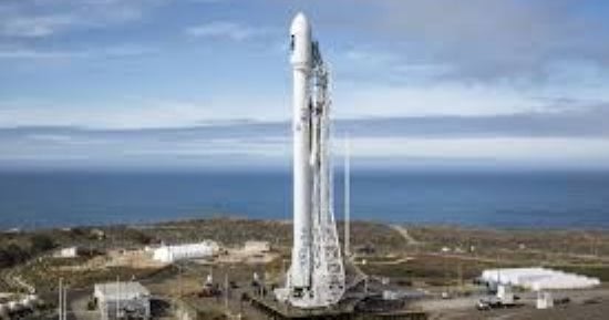 تكنولوجيا  – فشل صاروخ Falcon 9 يجبر ناسا على تقييم الجدول الزمنى لإطلاق رواد الفضاء