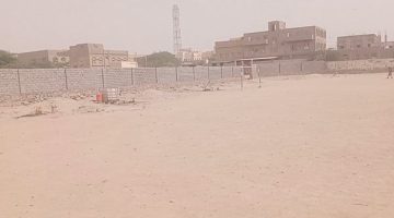 رئيس الكشافة بأحور يتفقد ملعب نادي المديرية للاطلاع على سير العمل