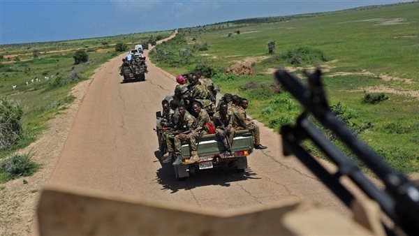 الجيش الصومالي يدمر أوكاراً لحركة «االشباب» الإرهابية
