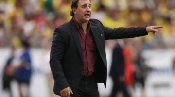 مدرب كولومبيا يطالب لاعبيه بالظهور بأفضل شكل في نهائي كوبا أمريكا