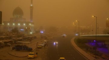 العراق: عاصفة رملية قوية تؤدي إلى إغلاق مطار بغداد